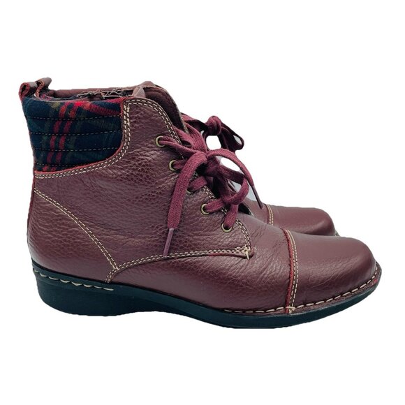 Clarks Boots Womens Size 8.5 M Maroon Zipper Heeled Boots Lace Up Cushioned Shoe - Picture 1 of 11